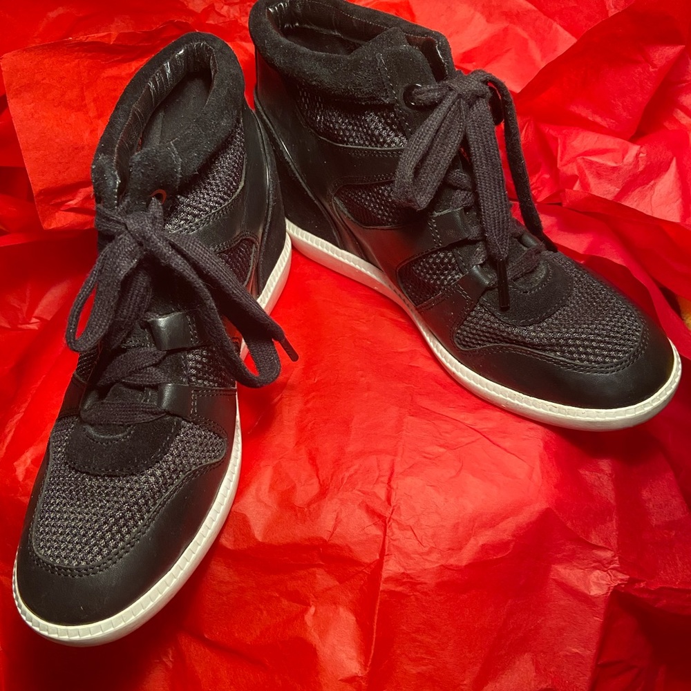 Brand- Michael Kors Pre Owned Black MK high Top sneakers shoes Size 8